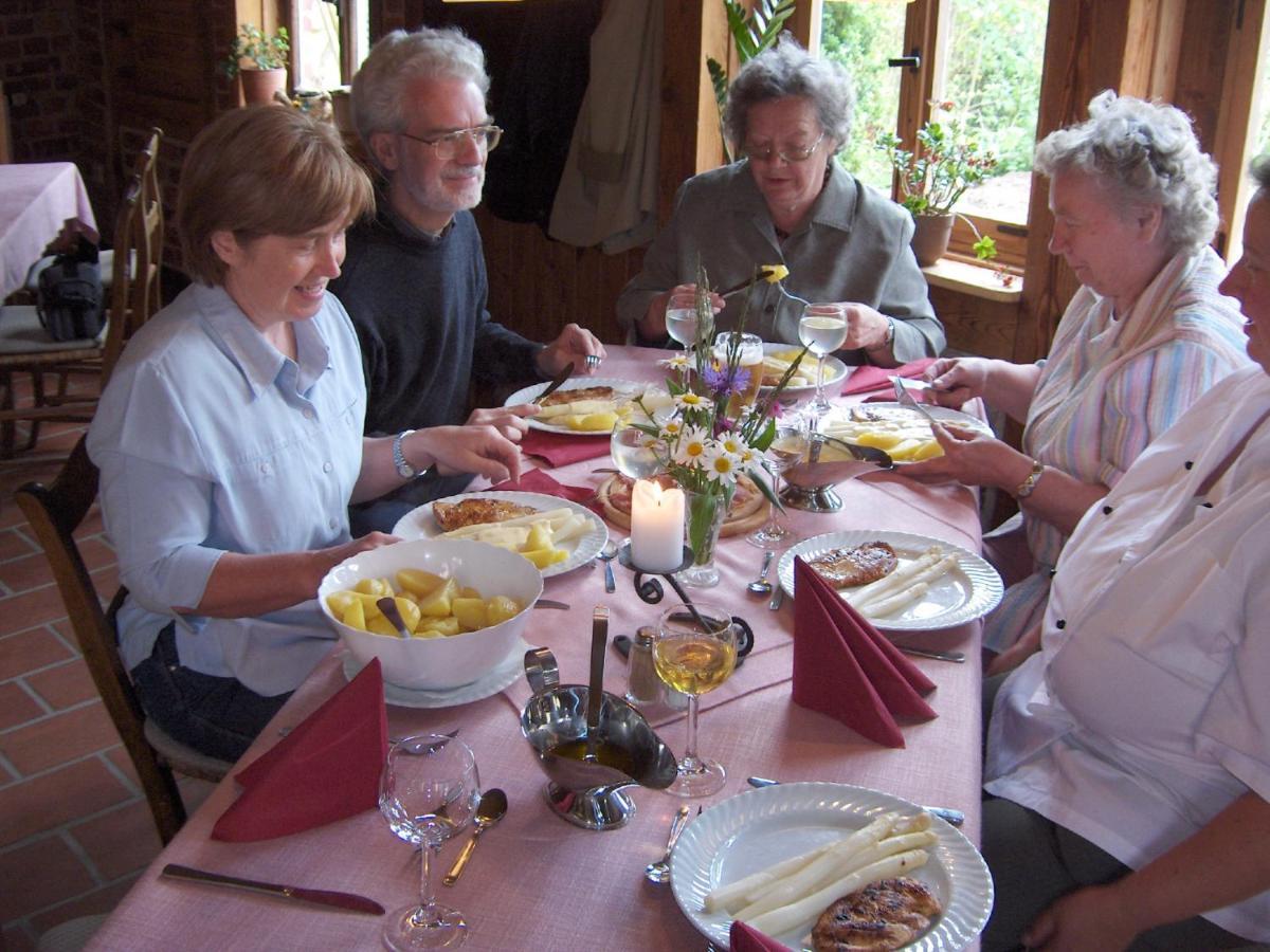 Heuhof-Breitau Gaestezimmer Зонтра Екстер'єр фото